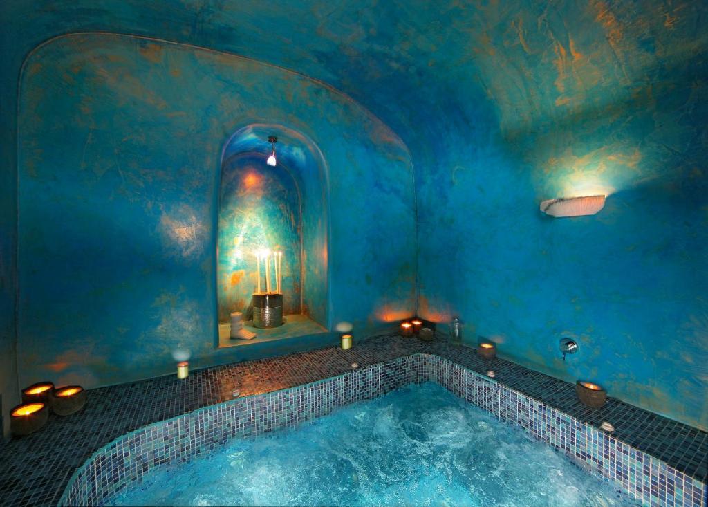 Blue Angel Villa Фира Стая снимка