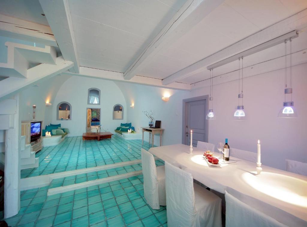 Blue Angel Villa Фира Съоръжения снимка
